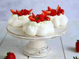 Pavlova aux 2 fraises ( recette de la meringaie )