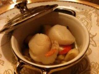 Mini-cocottes de St Jacques et fondue de poireaux