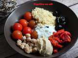 Healthy bowl (semoule, pois chiches, poivrons, houmous, etc) – ig bas