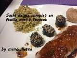 Sushi de riz complet en feuille nori à l'avocat
