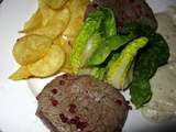 Tournedos - Filet de boeuf sauce roquefort + salade vinaigrette
