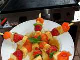Vidéo  Brochettes de fruits caramélisés, cuisson à la plancha à gaz