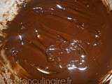 Verrines de mousse au chocolat et madeleines - Chaque étape en photo