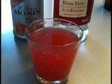 Cocktail rhum fraise pétillant