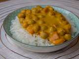 Curry express de pois chiches au lait de coco & purée de patate douce