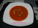 Veloute de potiron-poivrons-tomate et croûtons