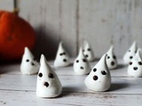 Meringues fantômes : recette d’Halloween pour les enfants