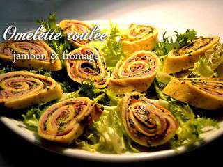 Omelette roulée jambon et fromage