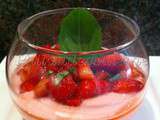 Mousse aux fraises et son tartare de fraises au basilic