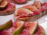 Toasts coppa et figues