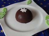 Petits puddings chocolat noisette en coque de chocolat
Une recette du blog « Chocolat à tous
les étages