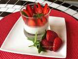 Pannacotta au coco et millefeuille de fraises a la menthe