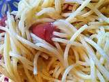Spaghettis magiques aux saucisses de volaille (7,5 pts)