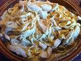 Tagliatelles fraîches au poulet et à la crème de carottes et courgettes