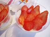 Crème citron, carpaccio de fraise et crumble noisette