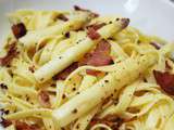 Tagliatelles d’asperges et jambon croustillant