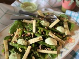 Epinards, asperges vertes et pistaches au yaourt vert