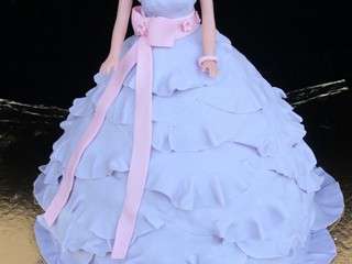 Gâteau princesse / Gateau Barbie en pâte a sucre étape par étape