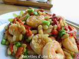 Crevettes sautées aux baies de goji et pignons 枸杞松仁炒鲜虾 gǒuqí sōngrén chǎo xiānxiā