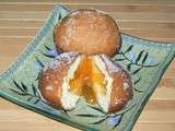 Beignets fourrés à la confiture