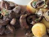 Sauté de biche sauce bordelaise