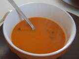 Soupe réconfortante aux poivrons rouges