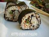 Maki aux asperges, avocat, surimi & shiitake