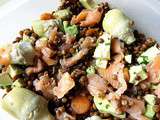 Salade de lentilles au saumon fumé (avocat, artichaut et ciboulette) – lunchbox froide