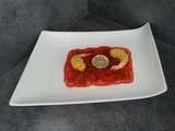 Croustillant de gambas sur lit de tomates aromatisées