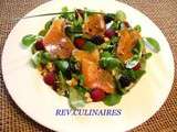 Salade de truite fumée aux fruits rouges ,vinaigrette à la pulpe d'abricots