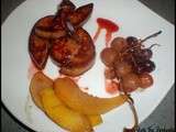 Escalopes de foies gras poêlées et ses fruits de saison, réduction au porto