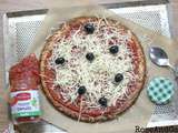 Délicieux et parfait pour cet été, une pizza sur une base de courgettes, sans blé ! {recette cétogène, végé, sansgluten, ig bas}
