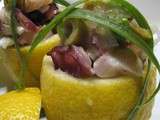 Citrons farcis au poulpe et oignon nouveau