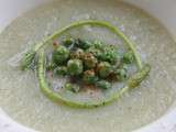 Potage aux asperges blanches - petits pois frais & asperges sauvages