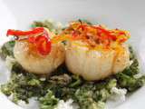 Saint-Jacques, poivrons croustillants & pesto