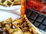 Gaufres au café, nappées de sirop d'érable ou de chocolat
