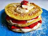 Pancakes aux fraises et aux amandes