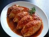 Calamars Farcis Aux Crevettes et Aux Champignons sur lit de Sauce Piquante