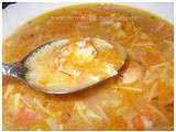 Soupe Orange: Crevettes, Carottes et Surimis