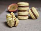Macarons Mogador de Pierre Hermé (chocolat au lait et fruit de la passion)