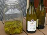 Apéritif : Abymes (vin savoyard) aux feuilles de cassis