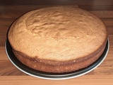 Gâteau au yaourt : Recette de gâteau (cake) au yaourt nature facile à faire