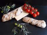 Baguette rustique aux tomates séchées et olives noires