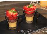 Trifle au lemon curd , sablé chocolat et fraises au basilic