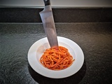 Spécial Halloween : spaghetti all' Assassina - la recette de pâtes à la meurtrière