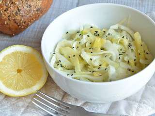 Salade de fenouil citron confit et sésame noir {Louise Denisot}