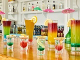 Comment faire un cocktail à étages Rainbow