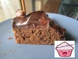 Gâteau au chocolat aux oursons guimauve