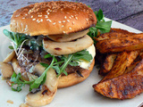 Hamburger à la fourme d’Ambert et champignons