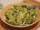 Chou romanesco et haricots verts sautés aux amandes
